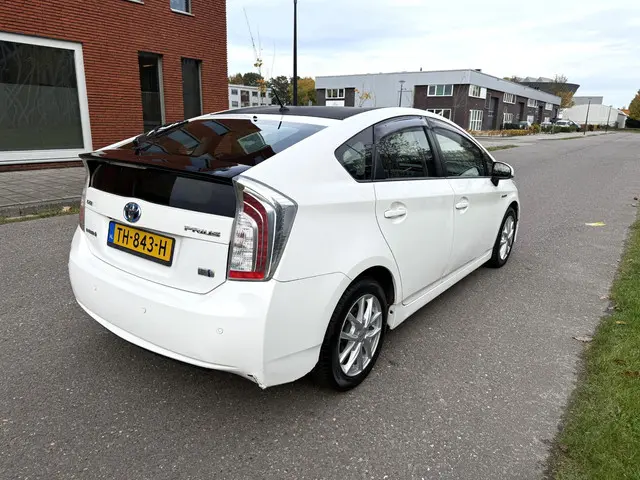 Toyota Prius 1.8 Comf 136PK 2014 Hybride Benzine