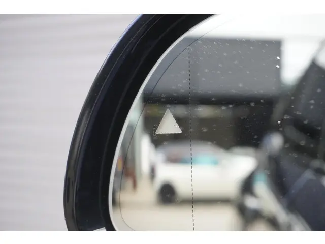 BMW XM 50e 2025 Hybride Benzine 35