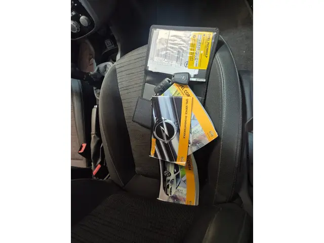 Opel Corsa 1.2-16V BlitZ Navi Nap 2014 Benzine 16