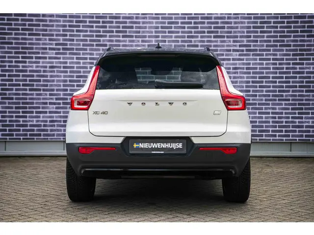Volvo XC40 1.5 T5 Recharge R-Design 2022 Hybride Benzine 9