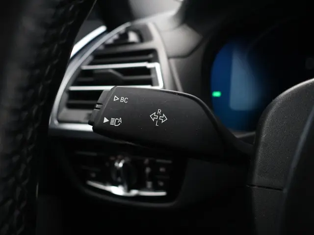 BMW iX3 High Executive 80 kWh 2023 Elektrisch 32