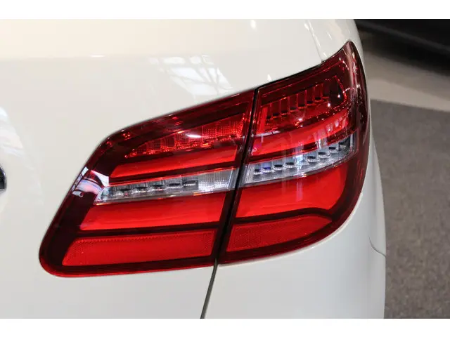 Mercedes-Benz B-Klasse 180 Ambition 2018 Benzine 14