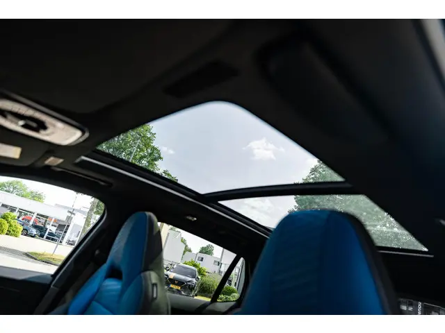 Lynk & Co 01 1.5 2024 Hybride Benzine 9