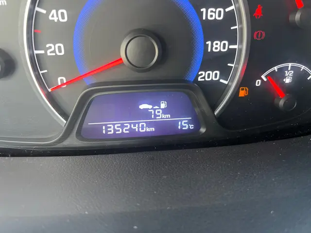 Hyundai i10 1.0i i-Motion Comfort 2016 Benzine 19