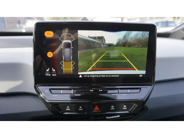 Volkswagen ID.3 First Plus 58 kWh SOH 92% 2020 Elektrisch 8