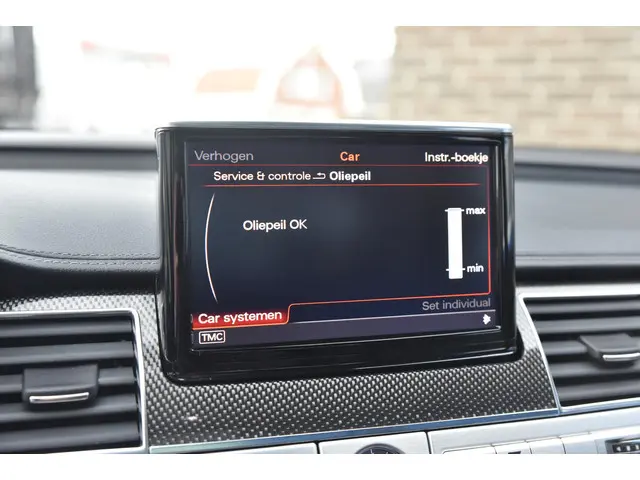 Audi A8 4.0 TFSI S8 quattro Pro Line+ 2013 Benzine 41