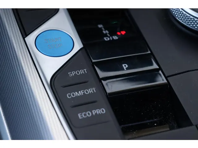 BMW i4 eDrive40 High Executive 2024 Elektrisch 30