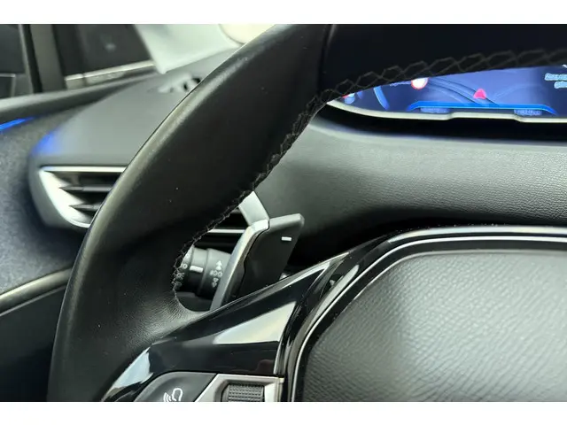 Peugeot 3008 1.6 e-THP Allure 2018 Benzine 21