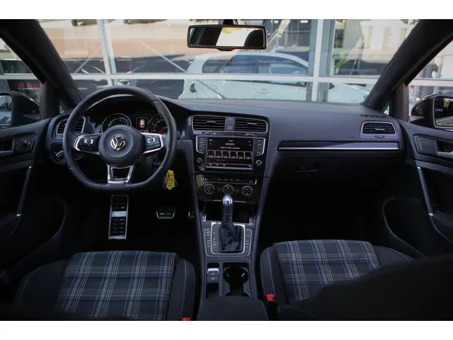 Volkswagen Golf 1.4 TSI GTE VERKOCHT 2015 Hybride Benzine 7