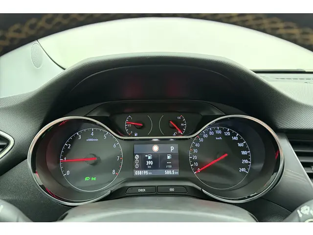 Opel Crossland X 1.2 Turbo Innovation 2019 Benzine 21