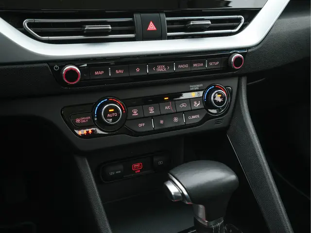 Kia Niro 1.6 GDi Hybrid DynamicLine 2021 Hybride Benzine 13
