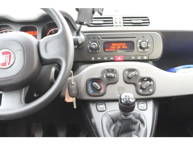 Fiat Panda 0.9 TwinAir Edizione Cool 2014 Benzine 9