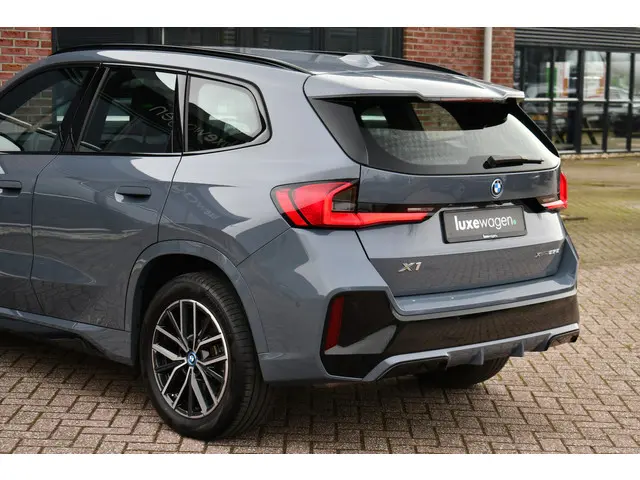BMW X1 xDrive25e M-Sport 2024 Hybride Benzine 54