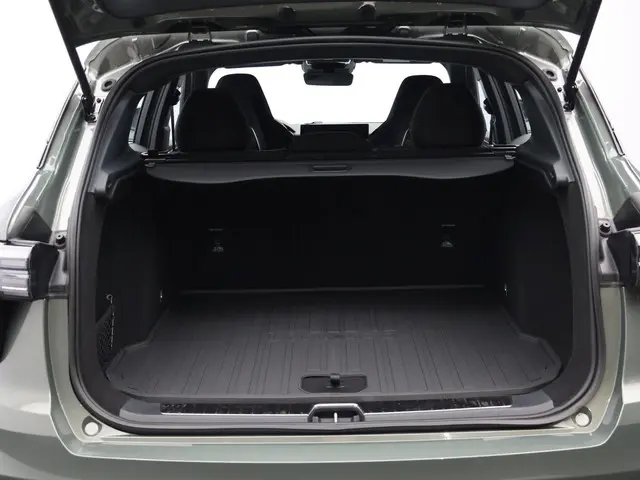 Lynk & Co 01 1.5 Core 2025 Hybride Benzine 32