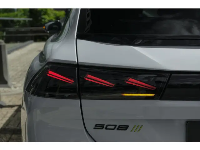 Peugeot 508 SW 1.6 PSE 360pk HYbrid 2023 Hybride Benzine 47