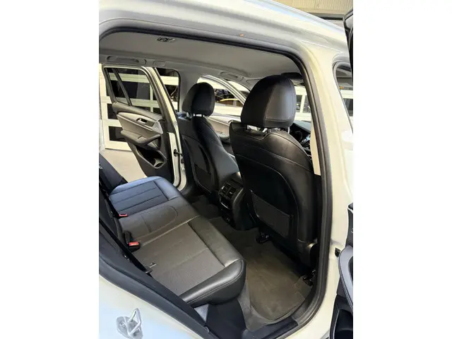 BMW X3 xDrive30e advantage 2021 Hybride Benzine 7