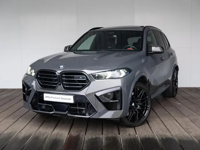 BMW X5 M Competition 2024 Benzine 56