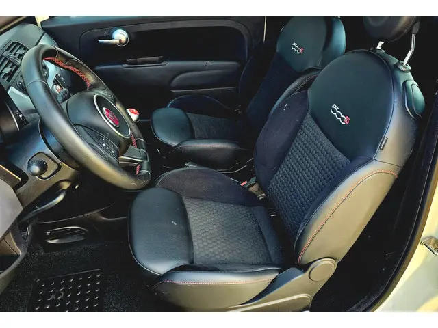 Fiat 500C 0.9 TwinAir 500S. 1e Eigenaar 2014 Benzine 12