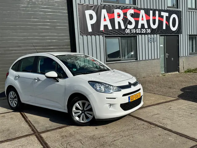 Citroën C3 1.2 PureTech Collection 2015 Benzine 3