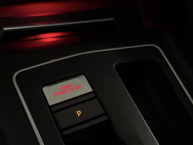 Volkswagen Golf 2.0 TDI GTD 2023 Diesel 24