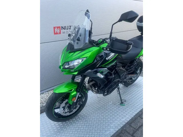 Kawasaki Versys 650 ABS 2017 Benzine 19