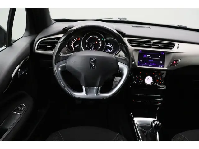 DS DS 3 1.2 PureTech So Chic 2016 Benzine 2