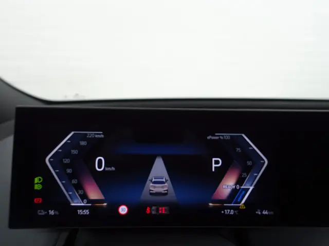 BMW iX xDrive40 M Gold Edition 77 kWh- 2021 Elektrisch 21