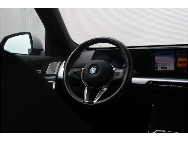 BMW X1 sDrive18i 2023 Benzine 44