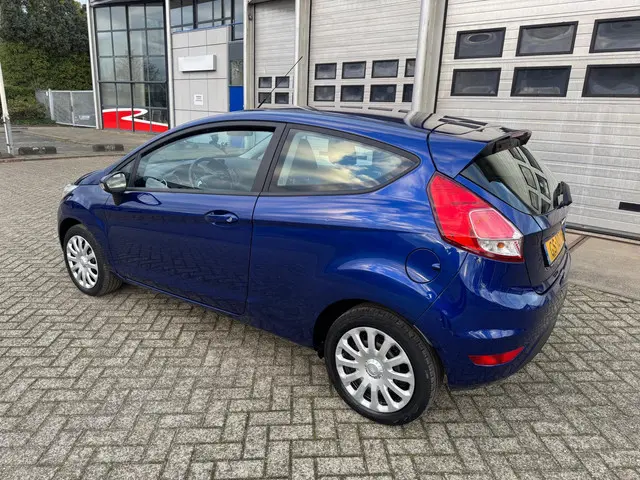 Ford Fiesta 1.0 Style Airco,Led, Navigatie 2015 Benzine 3