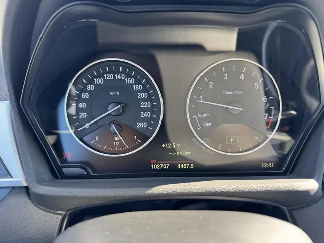 BMW X1 xDrive20i High Executive 2018 Benzine 15