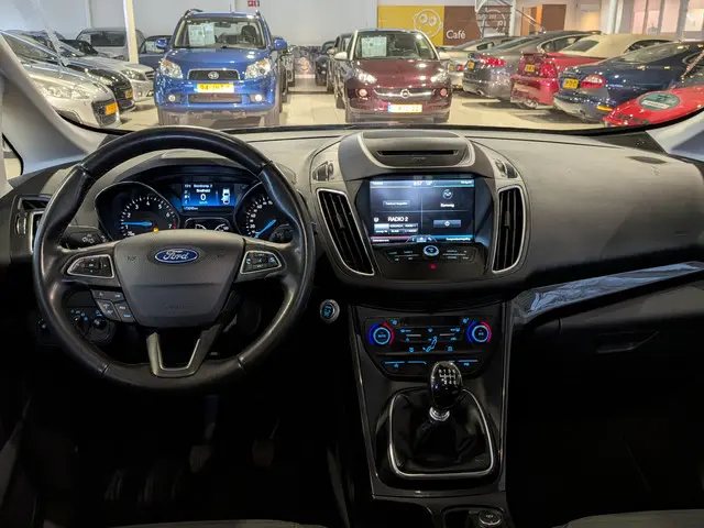 Ford C-MAX 1.5 Titanium 2015 Benzine 9