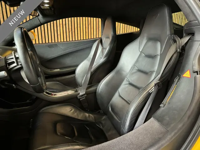 McLaren MP4-12C 3.8| Noselift | Meridian | 2013 Benzine 23