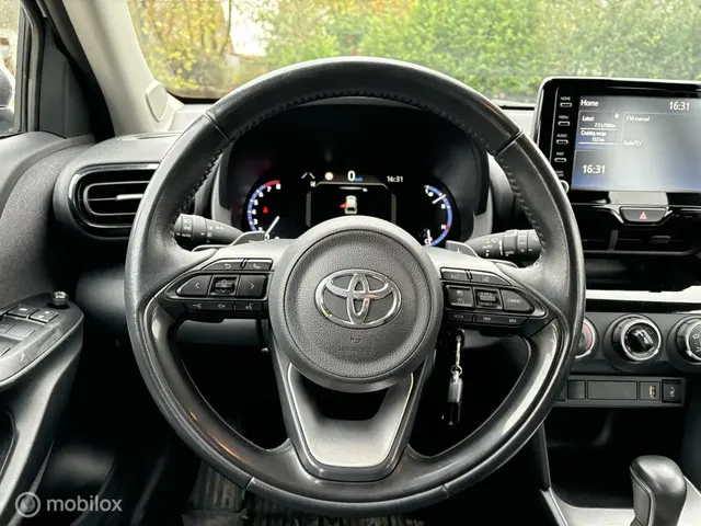 Toyota Yaris Cross 1.5 VVT-I Active 2023 Benzine 21