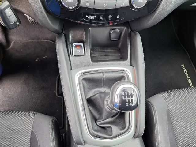 Nissan QASHQAI 1.2 Acenta 2017 Benzine 20