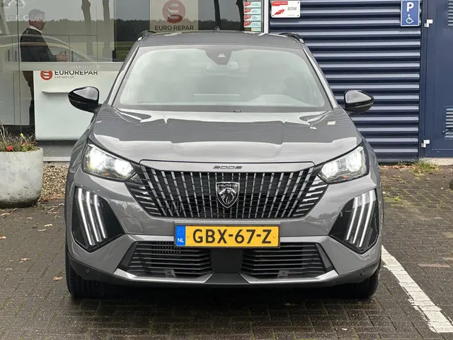 Peugeot 2008 1.2 PureTech 100 Allure 2024 Benzine 5