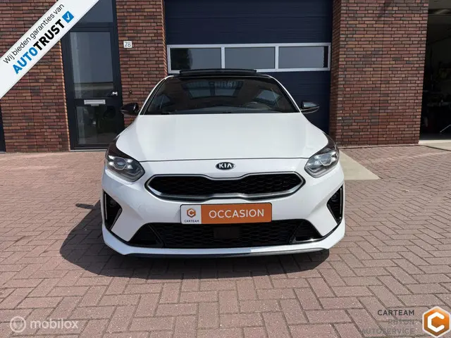 Kia ProCeed 1.4 T-GDI GT-PlusLine 2020 Benzine 2