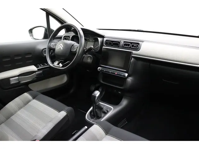 Citroën C3 1.2 PureTech 110pk S&S Shine 2018 Benzine 3