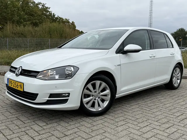 Volkswagen Golf 1.0 TSI Connected Series 2017 Benzine 3