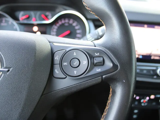 Opel Crossland X 1.2 Turbo Innovation 2017 Benzine 18