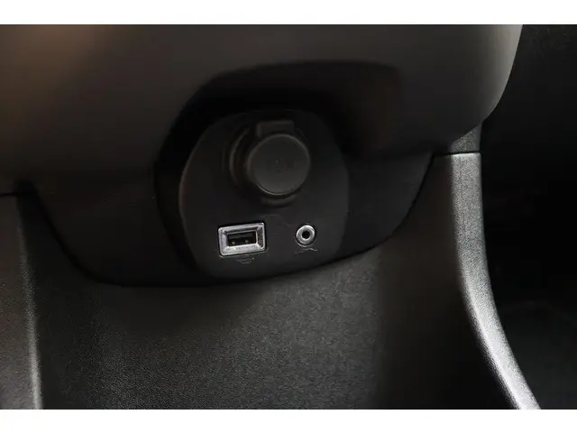 Peugeot 108 1.0 e-VTi Active 2018 Benzine 20
