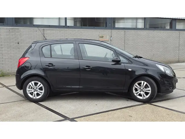 Opel Corsa 2