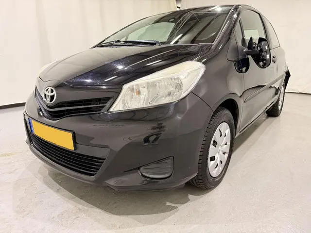 Toyota Yaris 1.0 VVT-i Comfort 2014 Benzine 3