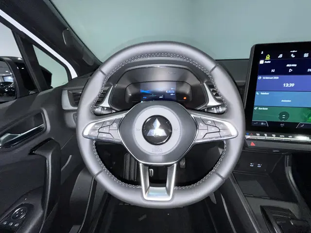 Mitsubishi Grandis 1.8 HEV Intense 2026 Hybride Benzine 18