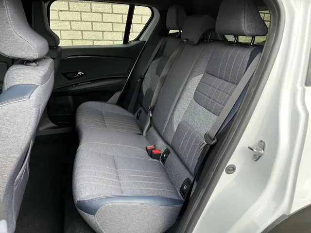 Renault 4 Comfort Range Techno 52 kWh 2026 Elektrisch 9