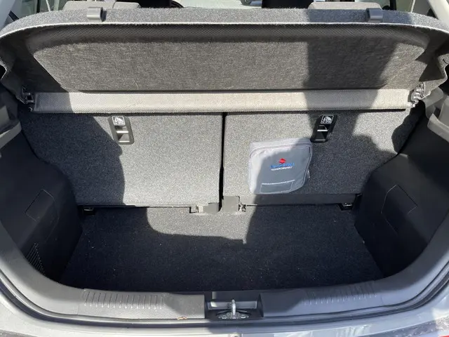 Suzuki Ignis 1.2 Smart Hybrid Style 2021 Benzine 13