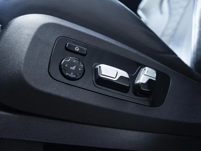 BMW X5 M Competition 2022 Benzine 44