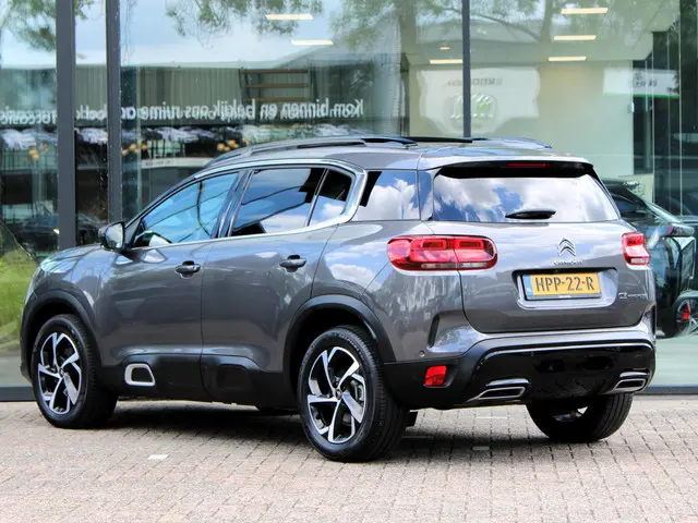 Citroën C5 Aircross 1.6 PureTech Feel 2019 Benzine 2