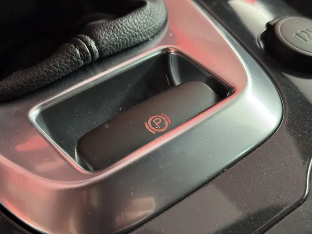 Peugeot 3008 1.2 PureTech Style 2016 Benzine 37