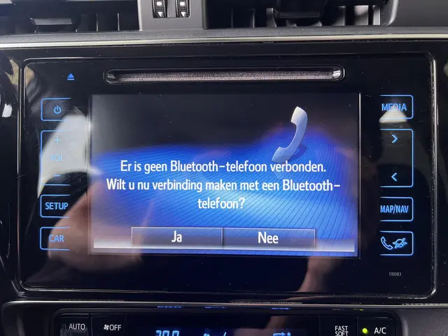 Toyota Auris 1.8 Hybrid Team D 2018 Hybride Benzine 14