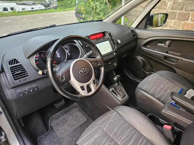 Kia Venga 1.6 CVVT DynamicLine 2016 Benzine 14
